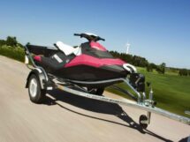 Sea-Doo Spark -Traileri Click & Go